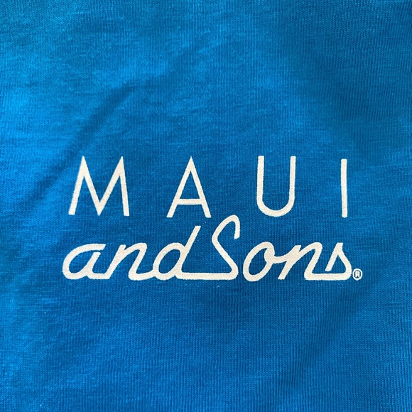 Maui and Sons Tee - Picture 3 of 6